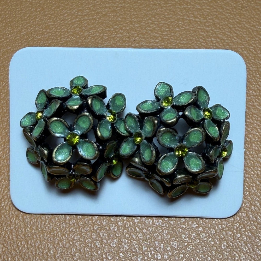 Olive Green Enamel Flower Cluster Stud Earrings - Picture 6 of 9